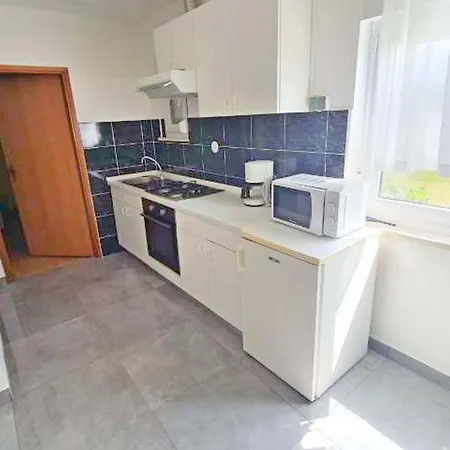Apartment Poljubac *